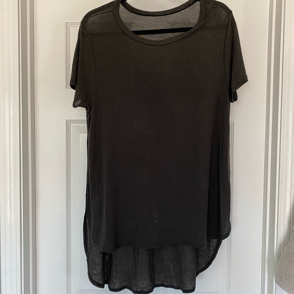 Knot Sisters open side tee - Picture 1 of 4